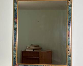 191 floralwallmirrorwithgoldtrim