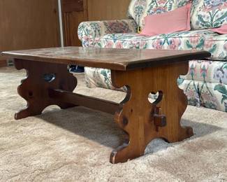 110 rusticheartcutoutwoodencoffeetable