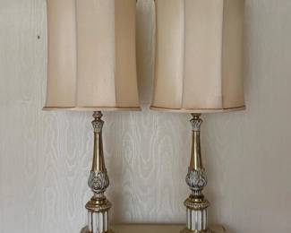 160 pairofornateneoclassicalstyletable