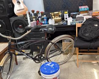 Speakers and many collectables