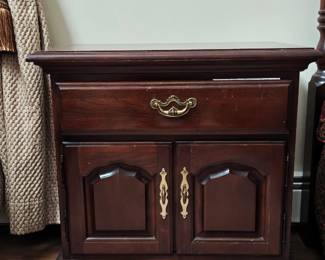 Ethan Allen Traditional Cherry Nightstand with Drawer and Cabinet