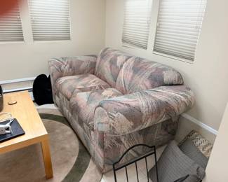 Mids Transitional TwoCushion Loveseat