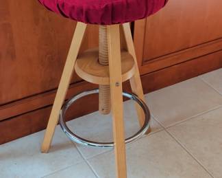 Vintage Adjustable Wooden Artist or Drafting Stool