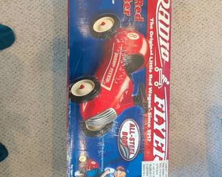 Radio Flyer Little Red Roadster Model 