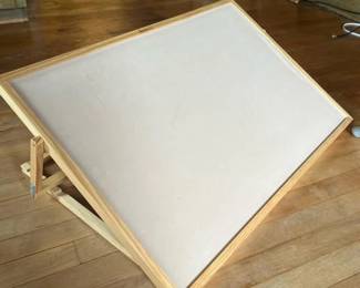 091 adjustablewoodentabletopeaseldrawing