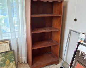 064 traditionalstylewoodenbookcase