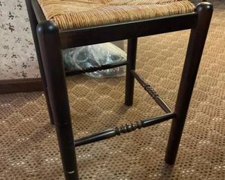 284 woodenrushseatstoolintraditionalst