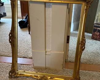 142 ornategiltframeintherococorevival