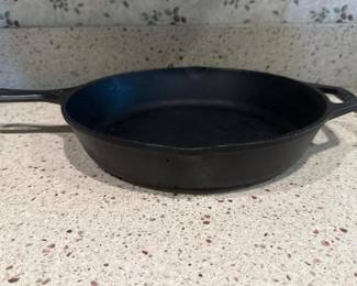 166 lodgecastironskillet