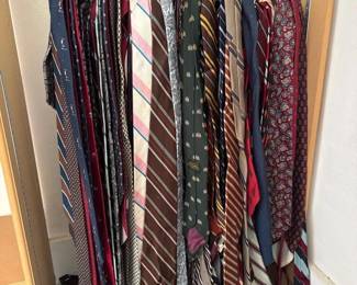 249 hugelotofvintagenecktiesinclassic