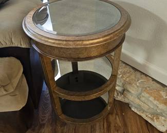 Unique end table