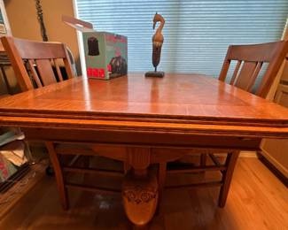 Vintage draw-leaf dining table