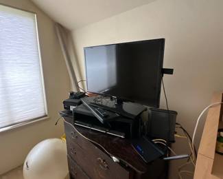 TV