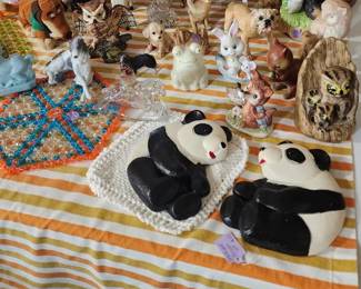 Ceramic animals