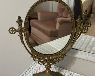 Dresser mirror