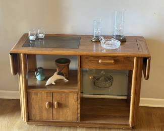 Drop leaf bar/server