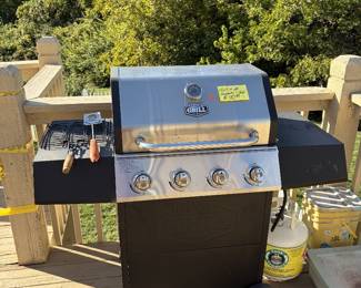 BBQ Grill complete with new parts