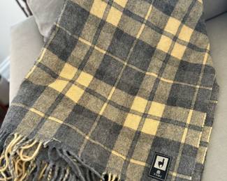 Tumi Alpaca Blanket