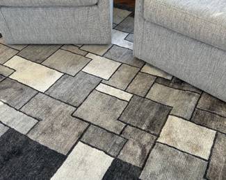 100% wool rug 5'x8'