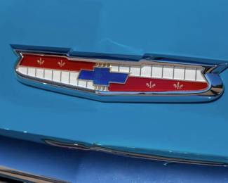1957 chevy emblems