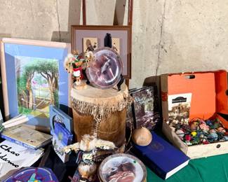 Bradford Exchange Lee Bogle First Glance Native Beauty plates and stand