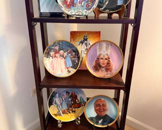Knowles and Hamilton Collection Wizard of Oz plates