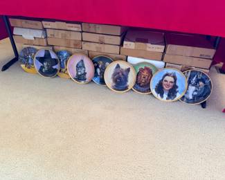 Knowles and Hamilton Collection Wizard of Oz plates