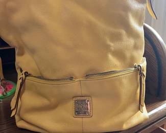 DB yellow leather shoulder bag