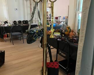 Hat stand