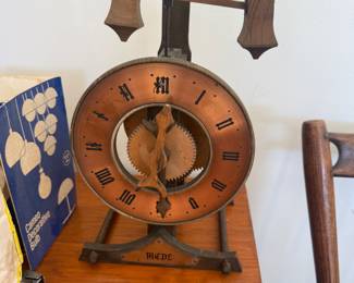 Hand Movement Clock