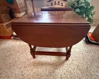 Short side Table