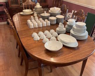 Dining room table