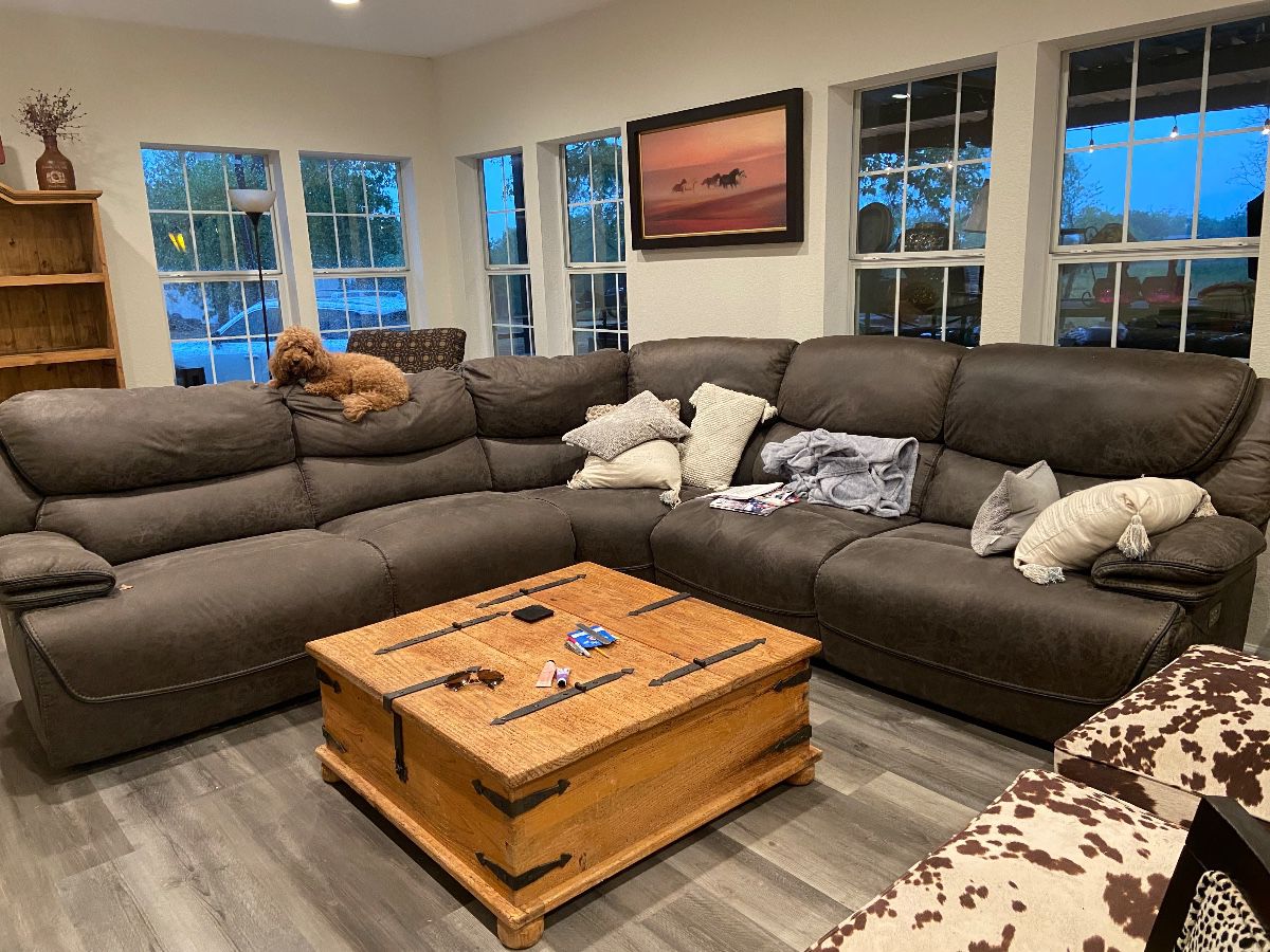 5 pc sectional w/ 4 recliners $1200