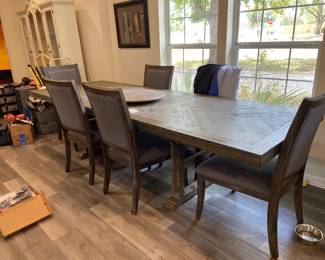 Dining Table w/2 leaves 6 chairs $350