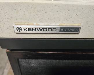 Kenwood KD-2055 Turntable