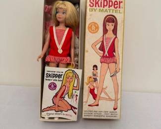 Mattel Skipper Doll with Original Box and Accessories LRMG