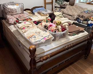 Queen bed, blankets and linens