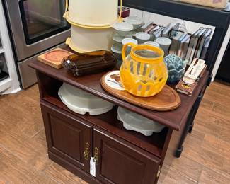 Cabinet, tupperware items