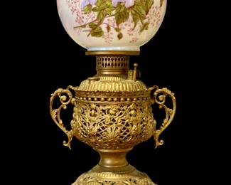 Victorian-era "Gone with the Wind" (GWTW) parlor lamp