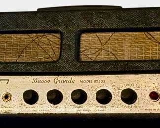 Hilgen Basso Grande Model B2503 Tube Amplifier Condition Unknown