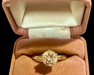 14 kt Gold Ring
