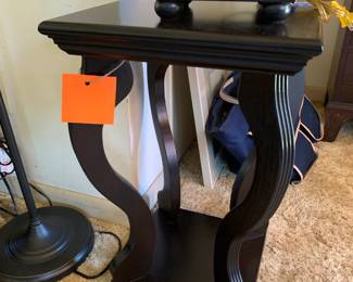 #070	Wood Fern Stand 14square x 23T	 $75.00 