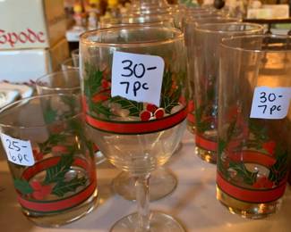 #150	Libby Christmas Holiday Berry Tumblers - set of 6	 $25.00 