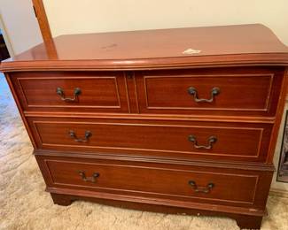 #075	Roos Sweetheart Cedar Chest w/Bottom Drawer - 40x19x30	 $125.00 