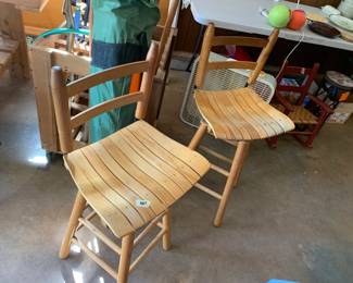 #034	Set of 2 Swivel Wood Bar Stools - 26" Tall	 $40.00 