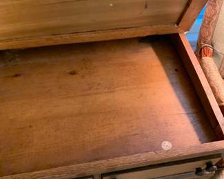 #051	Wood Primitive Desk w/flip-up Top w/ink well and Pencil Holder w/4 drawers - 30x22x30	 $250.00 