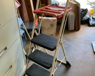 #041	Cosco 3 step painting Ladder 	 $75.00 #042	Cosco 3 step painting Ladder 	 $75.00 