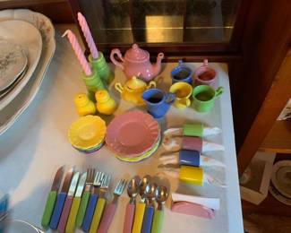 #183	Vintage Fiesta Style Childrens Tea & Dinner Set by Frenzy Toys - 38 pc	 $25.00 