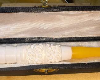 Cigarette holder circa 1930s or 40s