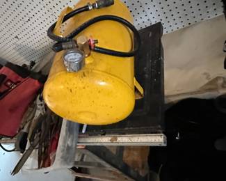 Small compressor 